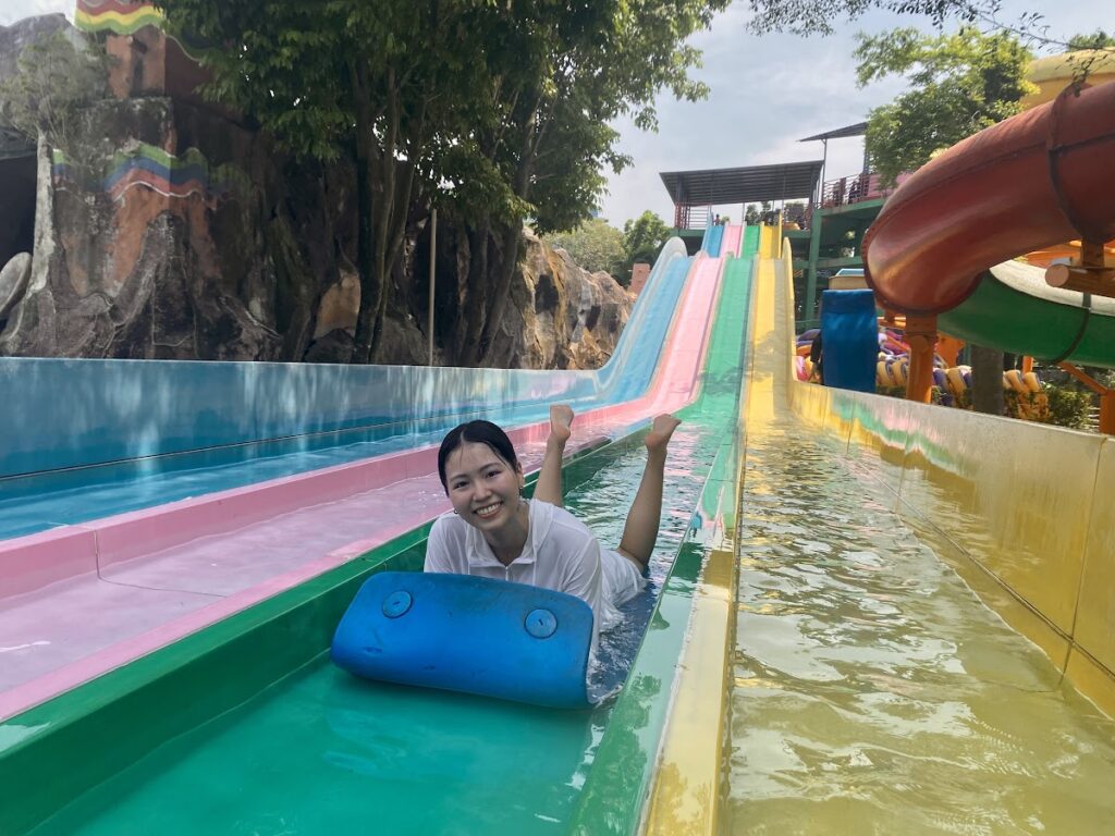 プールで水遊びと学び体験を思いきり楽しもう！｜Transera Waterpark