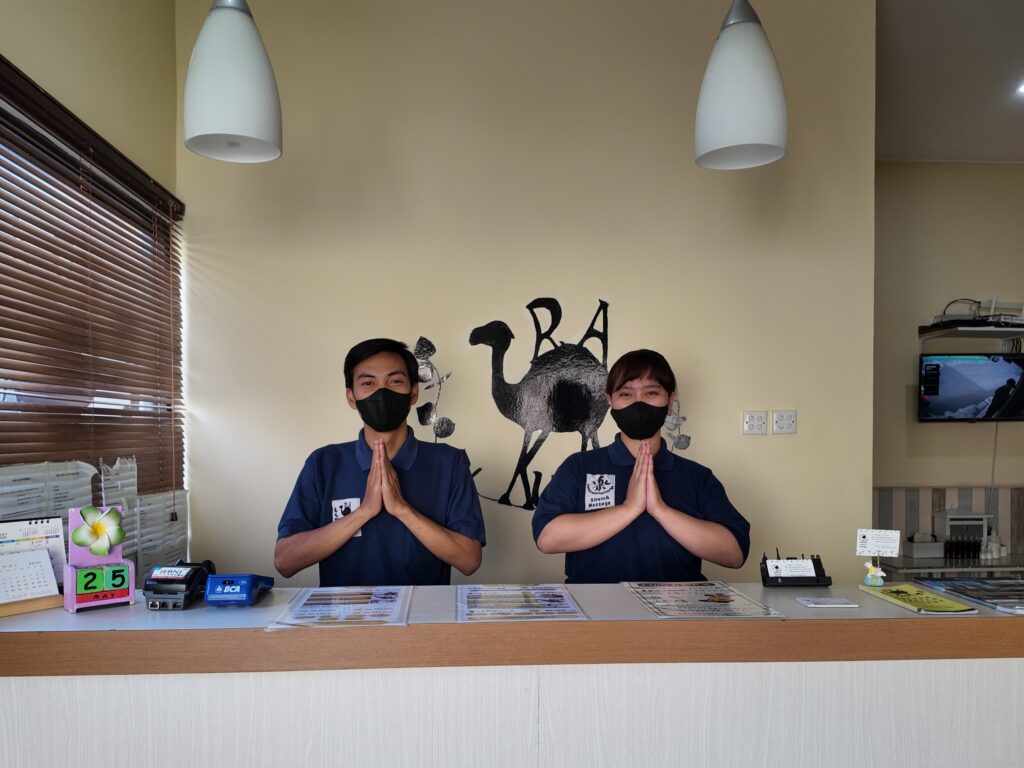 ゴルフも仕事も快適に体を整える新習慣|RAKUDA Stretch Massage