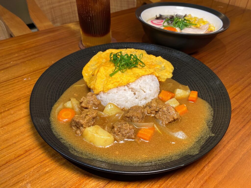 「台杉」と称された名を体現包容力をまとうカフェ空間｜Daisugi