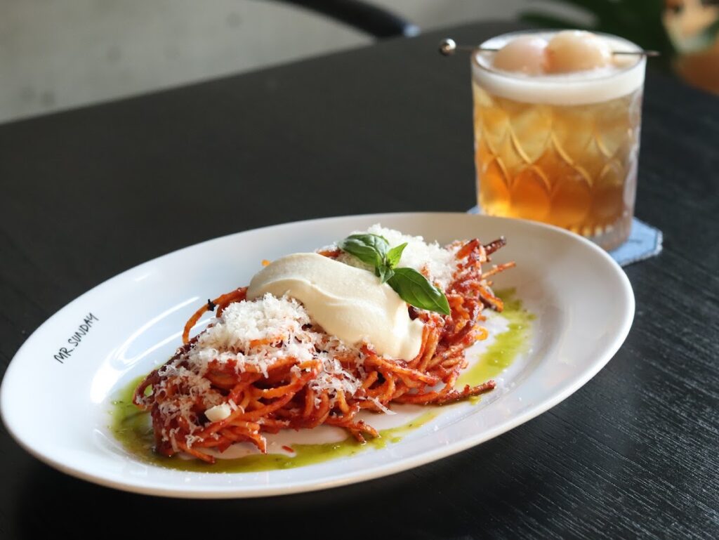 創業10年! ペットと一緒に過ごせるカフェレストラン|MR. SUNDAY