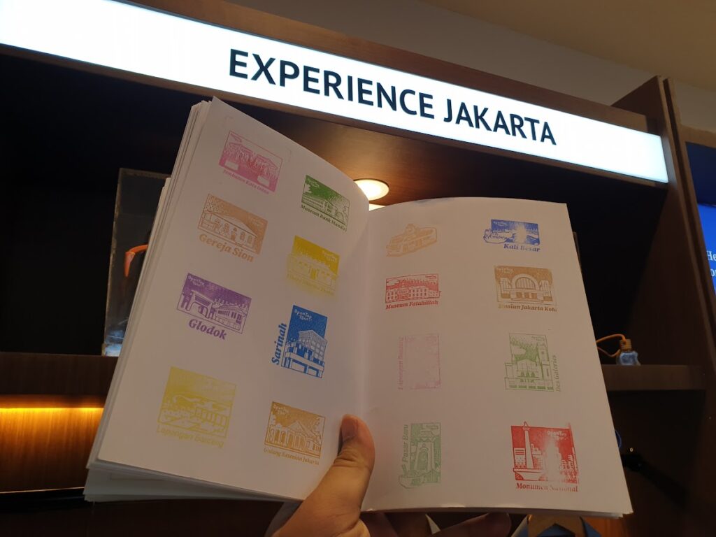 レトロな建物を巡りながらスタンプハントに挑戦｜Stamp Hunting