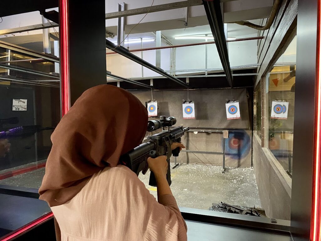 日常を忘れて没頭!都心で体感する射撃&本格サバゲー|M7 TACTICAL