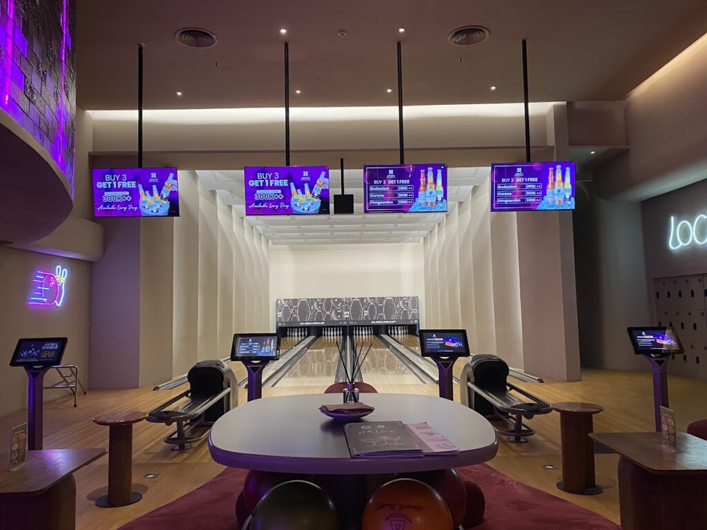 週末遊び&二次会に好立地のアクティビティー!|Spincity Bowling Alley & Q Billiard